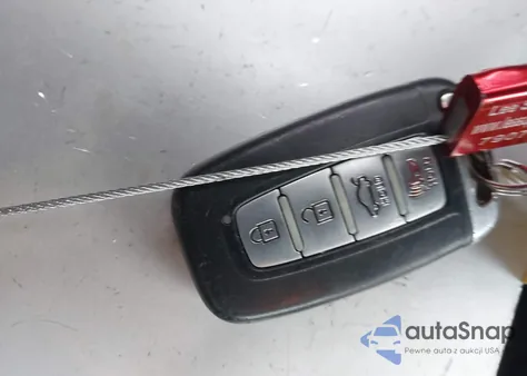 2013 Hyundai Genesis 2.0T Premium z USA, uszkodzony, nr VIN KMHHT6KD4DU097839